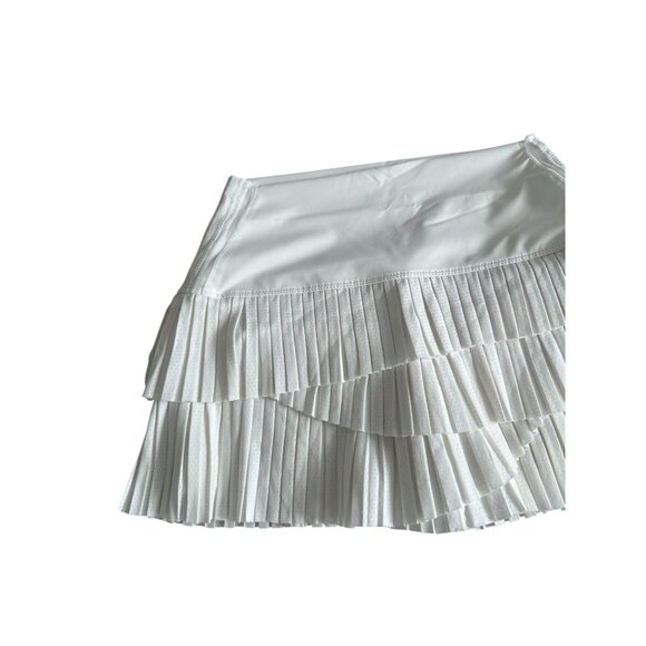 LUCKY IN LOVE X Bethanie Mattek Sands Court Worn White Tiered Skort Sz M NEW - Picture 2 of 9